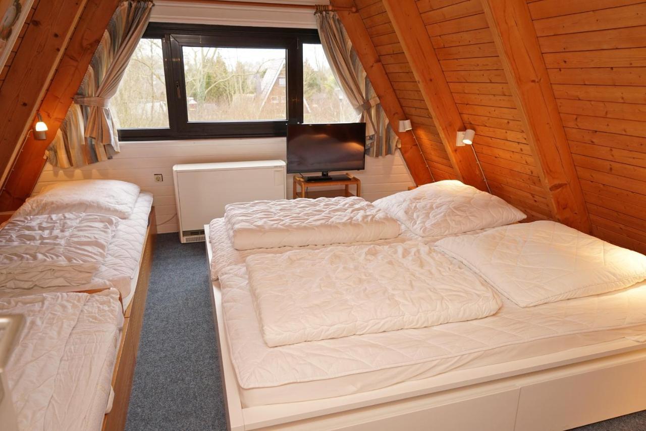 Zeltdachhaus mit TV im Schlafzimmer - strandnah und ruhig Damp Exterior foto